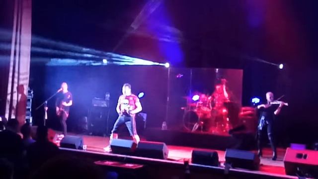 Дайте людям рому! смотреть онлайн