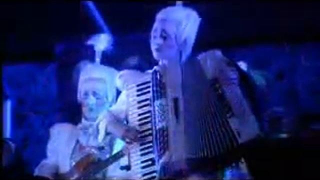 Alegria Fast Track Irna Valsapena Cirque du Soleil www bajaryoutube com смотреть онлайн
