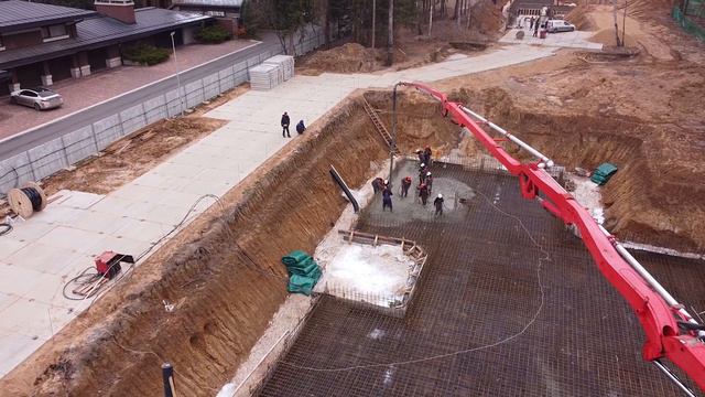 Putzmeyster M52-5 в элитном коттеджном поселке / Putzmeyster M52-5 in an elite cottage village смотреть онлайн