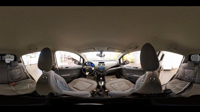 Chevrolet Spark 360