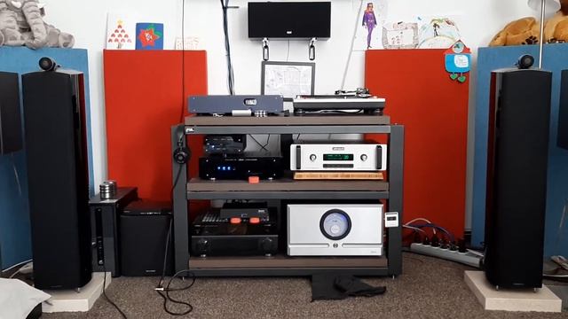 Sumiko Blackbird H vs Denon dl160 смотреть онлайн
