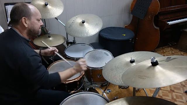 3 26 соло на барабанах - solo on drums ДРУГОЕ 3 смотреть онлайн