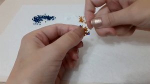 Махровый ирис из бисера. Мастер-класс (часть 1/2)