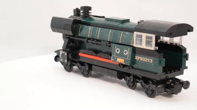 LEGO Emerald Night Train | LEGO 10194 vs Clone from China | Review & Feedback | LEGO 10194 Clone смотреть онлайн