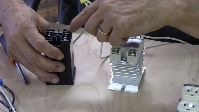 WIRING THE PID CONTROLLER смотреть онлайн