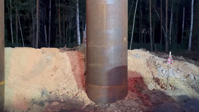 Бурение обсадных труб 17м с помощью ВИБРОПОГРУЖАТЕЛЯ! 2часть смотреть онлайн