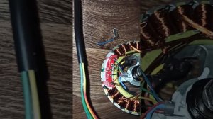 Как заменить провод на мотор-колесе электросамоката Xiaomi?