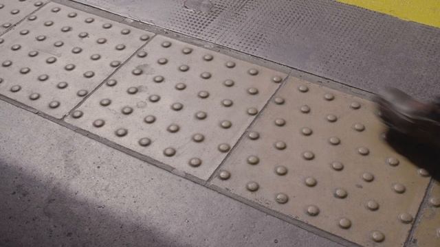 Tactile paving slab | Object in Focus | V&A смотреть онлайн