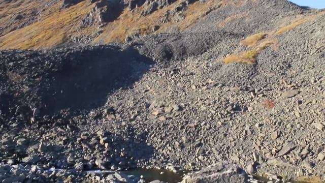 Ручей Моренный, хр. Оченырд и р. Лимбятаяха. смотреть онлайн