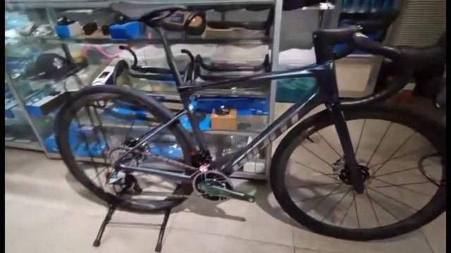 UNBOXING - 2024 GIANT DEFY ADVANCED SL 0 BLUE DRAGONFLY - SRAM RED AXS GROUPSET