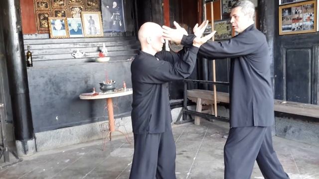 Сокращение дистанции.В школе Кулак Белого журавля.3 смотреть онлайн