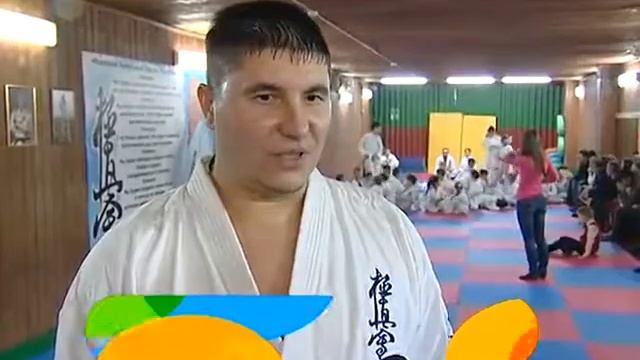 Киокусинкай г.Абакан сюжет "РАСТЕМ ВМЕСТЕ" смотреть онлайн