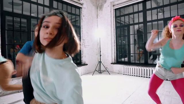 ROVI | El Alfa - 4K | Royal Seals смотреть онлайн