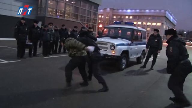 N 1512 23 05 Развод полиции смотреть онлайн