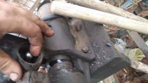 Устройство клапана давления коробки т-150