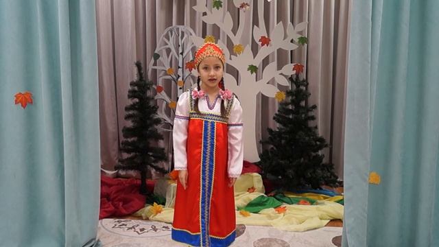 Завьялова Варвара, 6 лет. Стихотворение В. Духанина "Что такое Россия?" смотреть онлайн