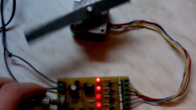 stepper controller pic12f629 смотреть онлайн