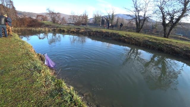 Зимняя рыбалка в Сочи 2019г. Открыл сезон! Слабонервным не смотреть!!! смотреть онлайн