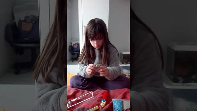 PEZ PLAY смотреть онлайн