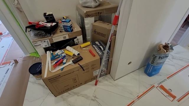 Наша новостройка/ремонтный влог/много покупок/ поклеили обои/ покрасили стены смотреть онлайн