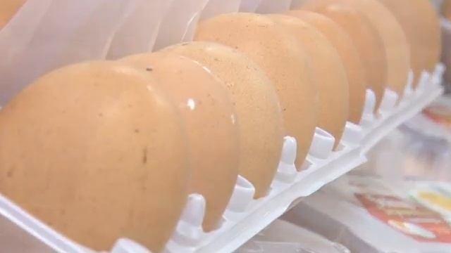 Добрые новости: Как выбрать яйцо для победы в пасхальных яичных боях смотреть онлайн