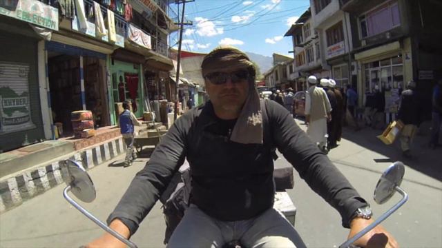 North India by Royal Enfield смотреть онлайн