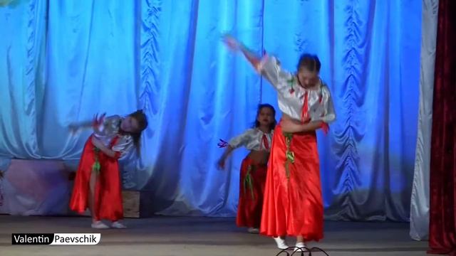 Дівочий склад - Палала смотреть онлайн