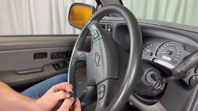 2000 - 2006 Chevy Silverado Remote Key Fob Programming - How To Pair Program Chevrolet Fob смотреть онлайн