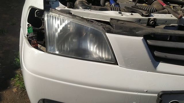 Полировка фар / Mazda Demio