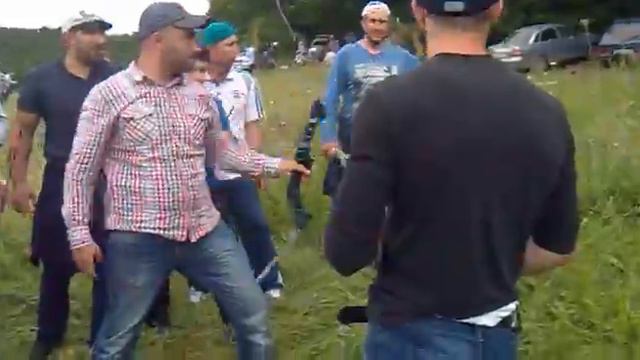 Лук и стрелы...кто как умеет... смотреть онлайн