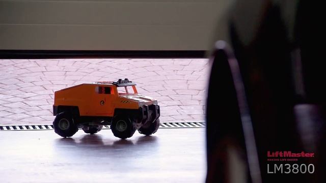 Вертикален мотор за секционни гаражни врати. смотреть онлайн