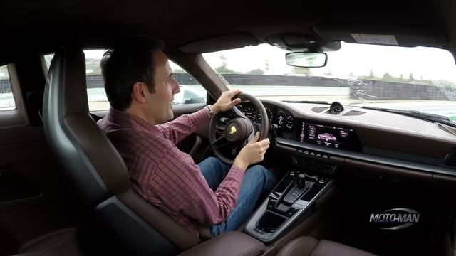 Driving the 2020 Porsche 911 Carrera (992) on a wet race track: Does wet mode work? TECH REVIEW смотреть онлайн