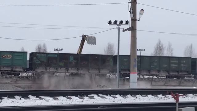 Беспредел при разгрузке щебня смотреть онлайн