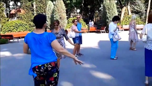 ОЙ ЛЕНА,ЛЕНОЧКА,ПОСТУЧУ Я В СТЕНОЧКУ!!!! смотреть онлайн