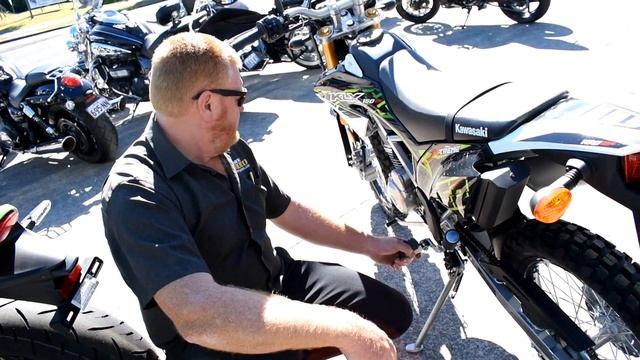 kawasaki klx 150 bf vs klx450r смотреть онлайн