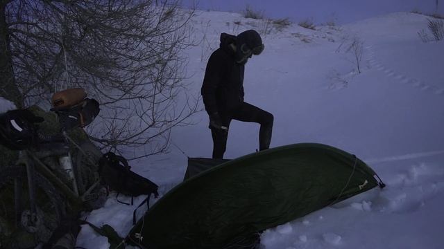 Diary 5 - Jonas Deichmann - Triathlon around the world - Approaching the Ural Mountains смотреть онлайн
