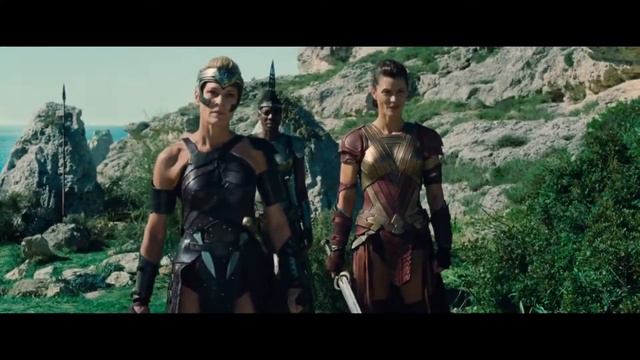 Тренировка Чудо-Женщины / Чудо-женщина (2017) смотреть онлайн