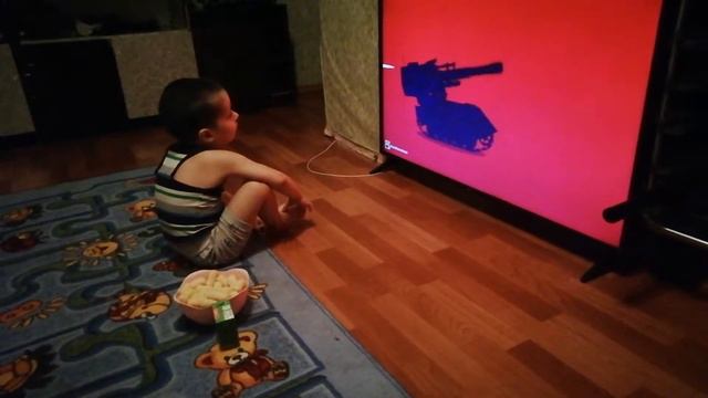 Мама мечтает чтобы сын стал Генералом. смотреть онлайн