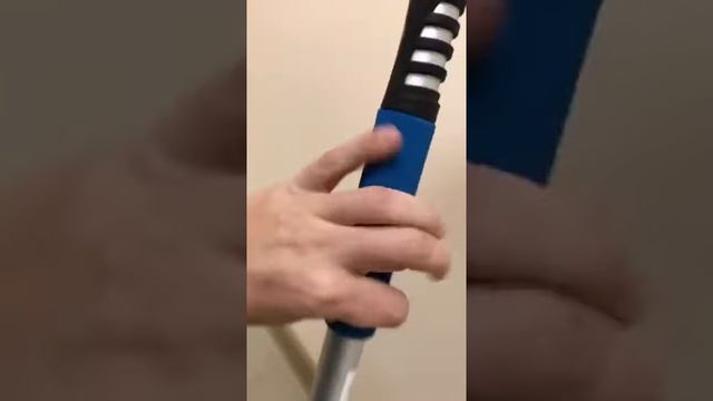 Щетка-сметка для снега со скребком телескопическая в СНАБМИНСК смотреть онлайн