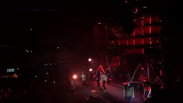 T-Fest - РАСТАЯЛ + перфоманс с концерта смотреть онлайн