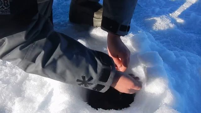 Вываживание трофейной щуки смотреть онлайн