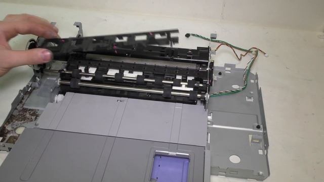 Ремонт принтера HP Photosmart C7280, C6180, C7250, С6150.(Сборка до блока сканера). смотреть онлайн