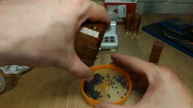 патроны BORNAGHI Deluxe 34 12/70 #4/34 смотреть онлайн