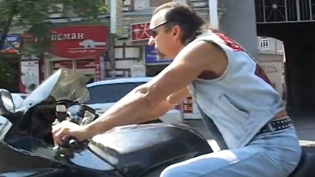 Байкеры и ПДД смотреть онлайн