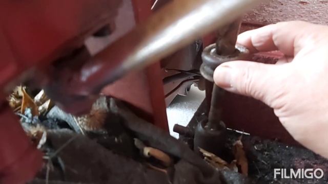 Зачелки на капот.кулиса кпп.09 и навеска минитрактора смотреть онлайн