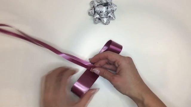 Как сделать подарочный бант своими руками?!?! How to make a gift bow with your own hands?!?! смотреть онлайн
