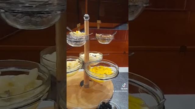 Шведский стол ресторана АЭРОСТАР МОСКВА