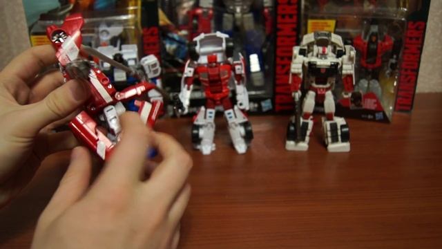 Обзор Hasbro Transformers Generation Combiner Wars  Blades