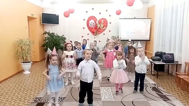 Поздравление с Днём Матери. Средняя группа. 2021 г. смотреть онлайн