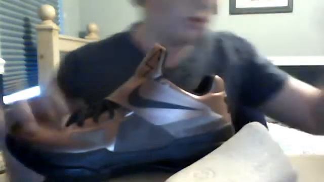 1 sneaker pickup chirstmas edition kd 4s смотреть онлайн